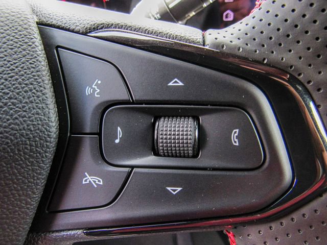 New 2025 Chevrolet Trax RS w/ Driver Confidence Package image 22