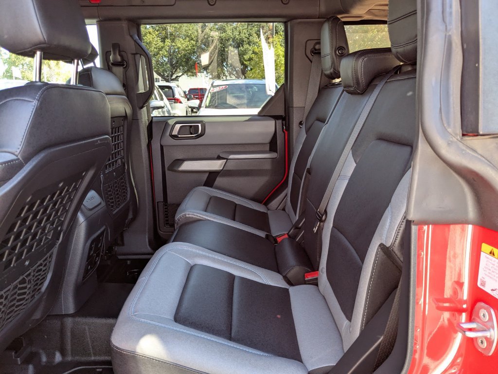 Used 2023 Ford Bronco Black Diamond AWD/4WD image 13