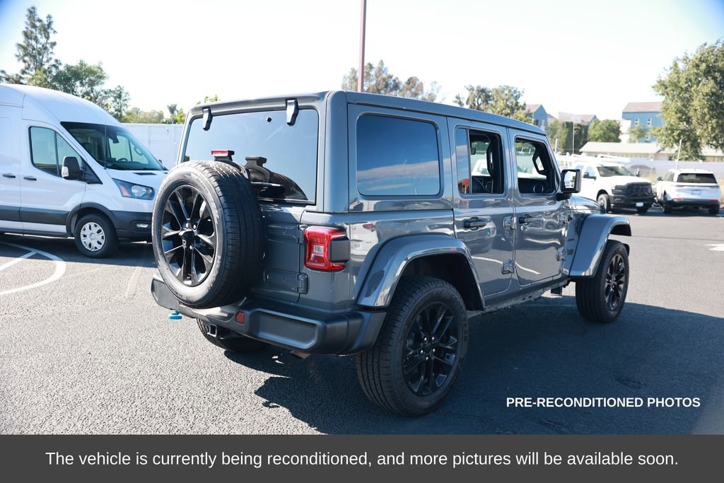 Used 2023 Jeep Wrangler Unlimited Sahara w/ Cold Weather Group image 5
