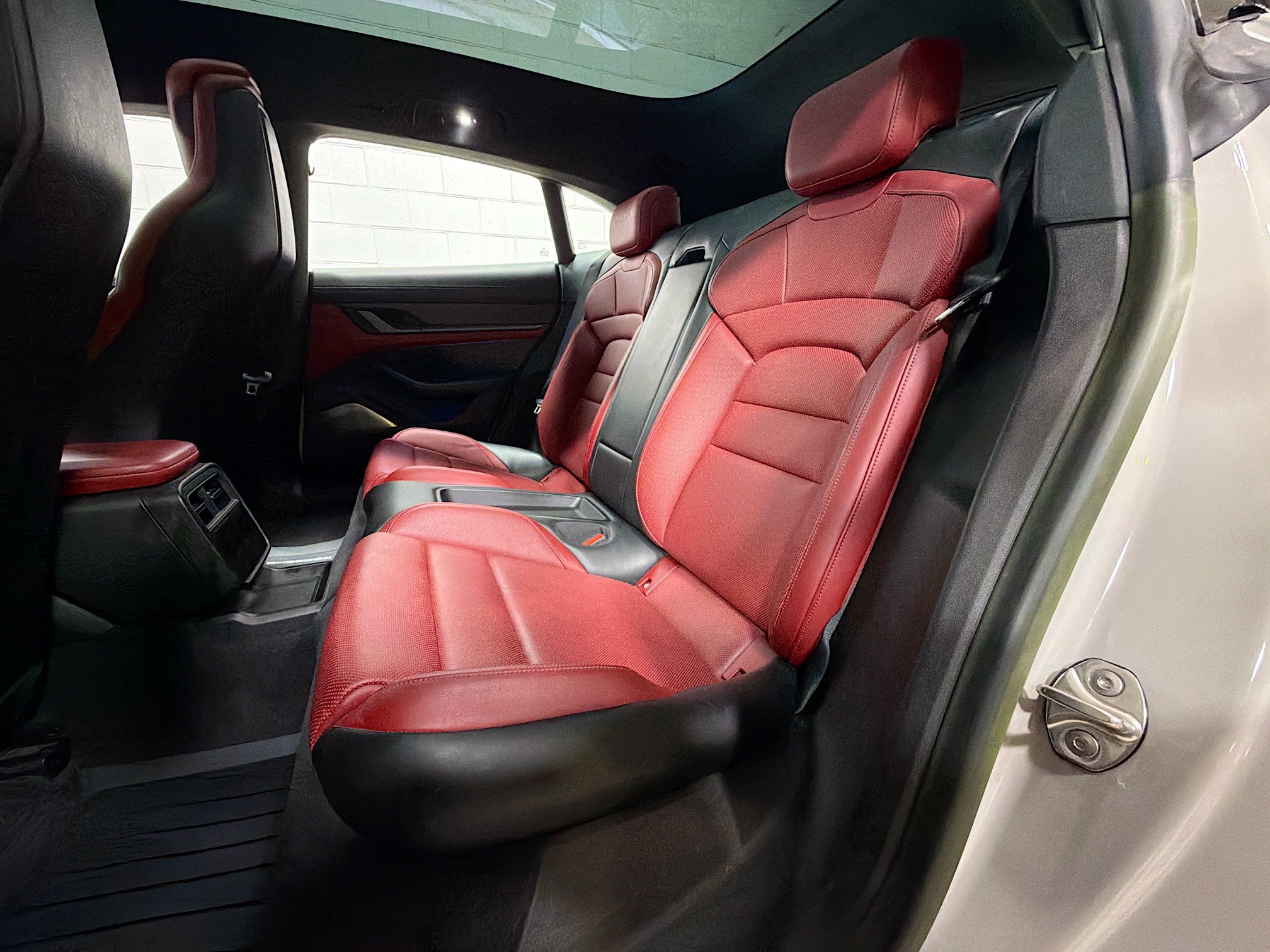 Certified 2022 Porsche Taycan Turbo S AWD/4WD image 21