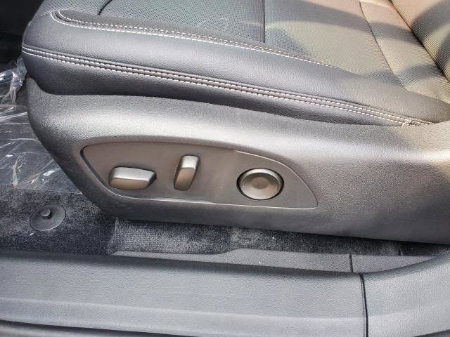 New 2025 Chevrolet Blazer EV LT image 9