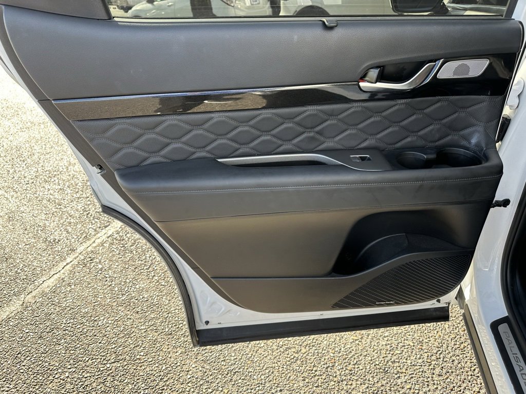 Used 2021 Hyundai Palisade Calligraphy w/ Cargo Package image 16