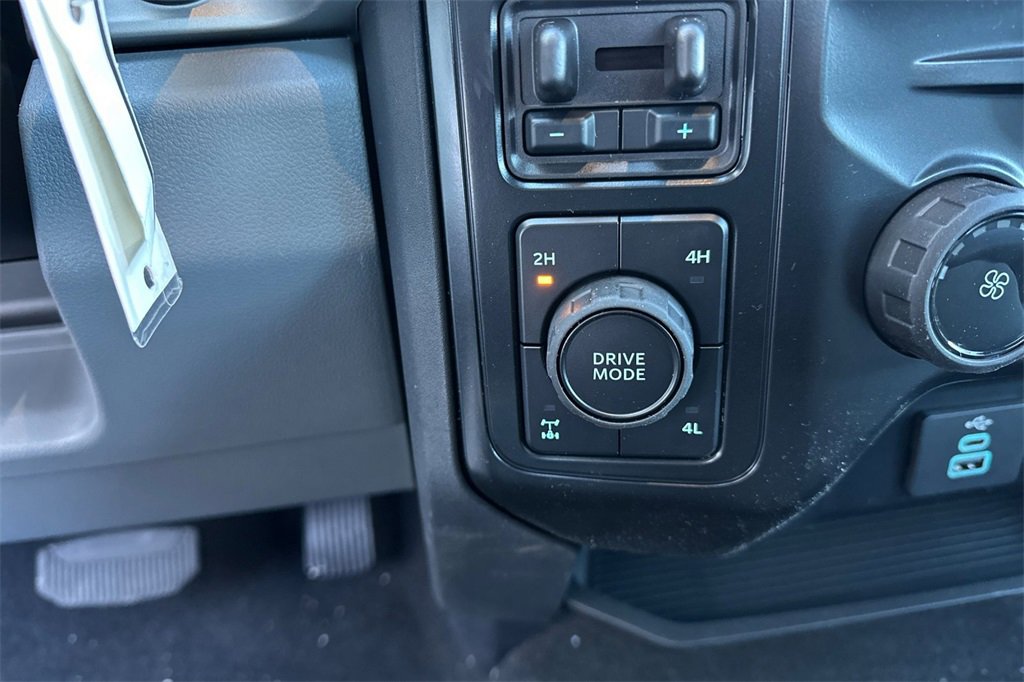 New 2026 Ford F350 XLT w/ 360-Degree Camera Package image 19