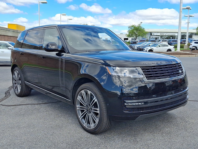 Used 2025 Land Rover Range Rover Long Wheelbase SE