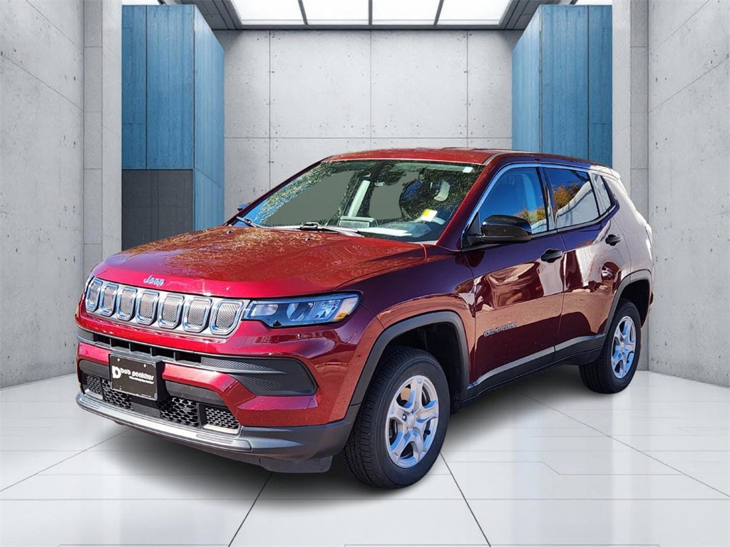 Used 2022 Jeep Compass Sport image 7
