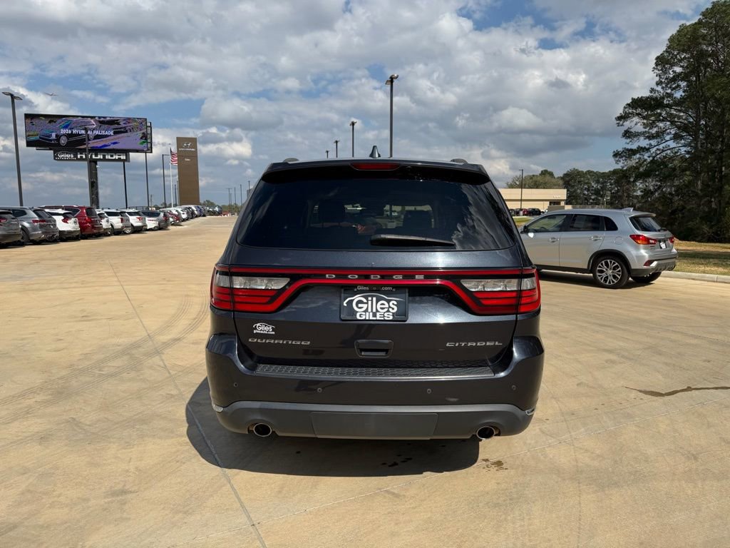 Used 2015 Dodge Durango Citadel w/ Technology Group image 4