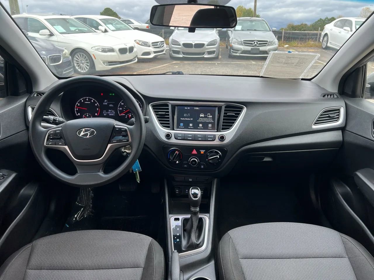 Used 2022 Hyundai Accent SEL image 16