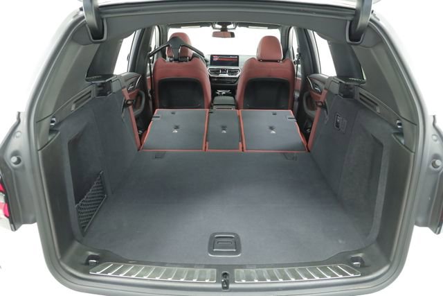 Used 2024 BMW X3 sDrive30i w/ Premium Package w/ZPA image 40