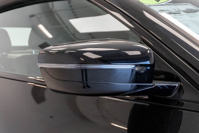 Used 2022 BMW M440i Convertible image 8