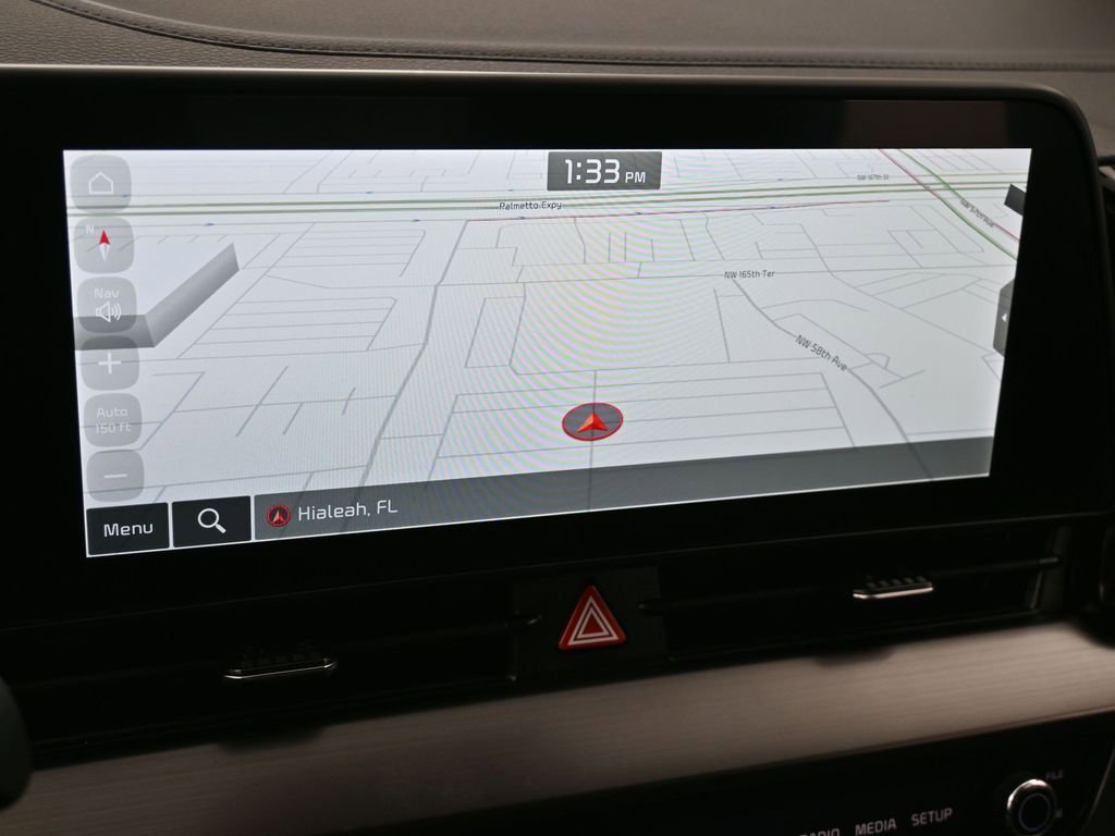 Used 2025 Kia Sportage EX image 21