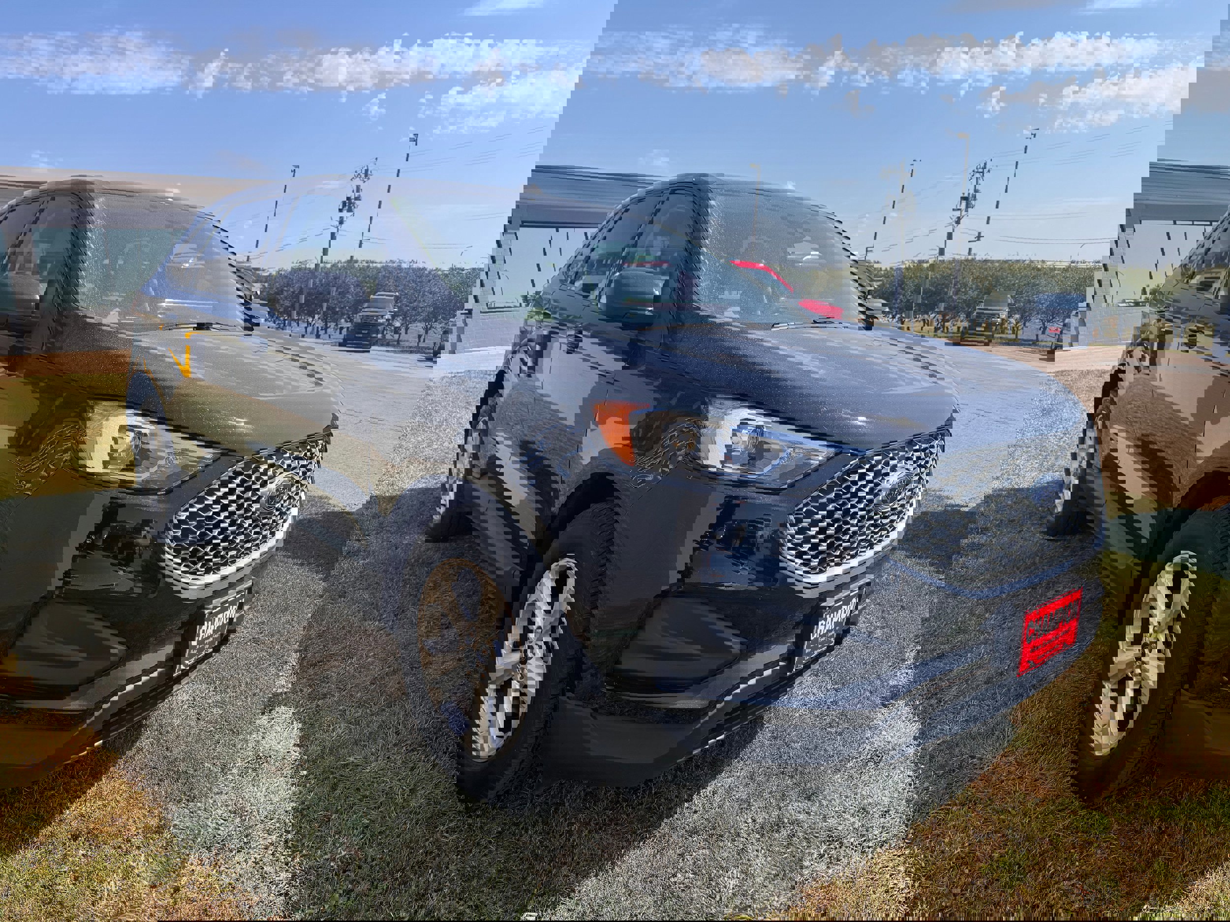 Used 2024 Ford Edge SE image 4