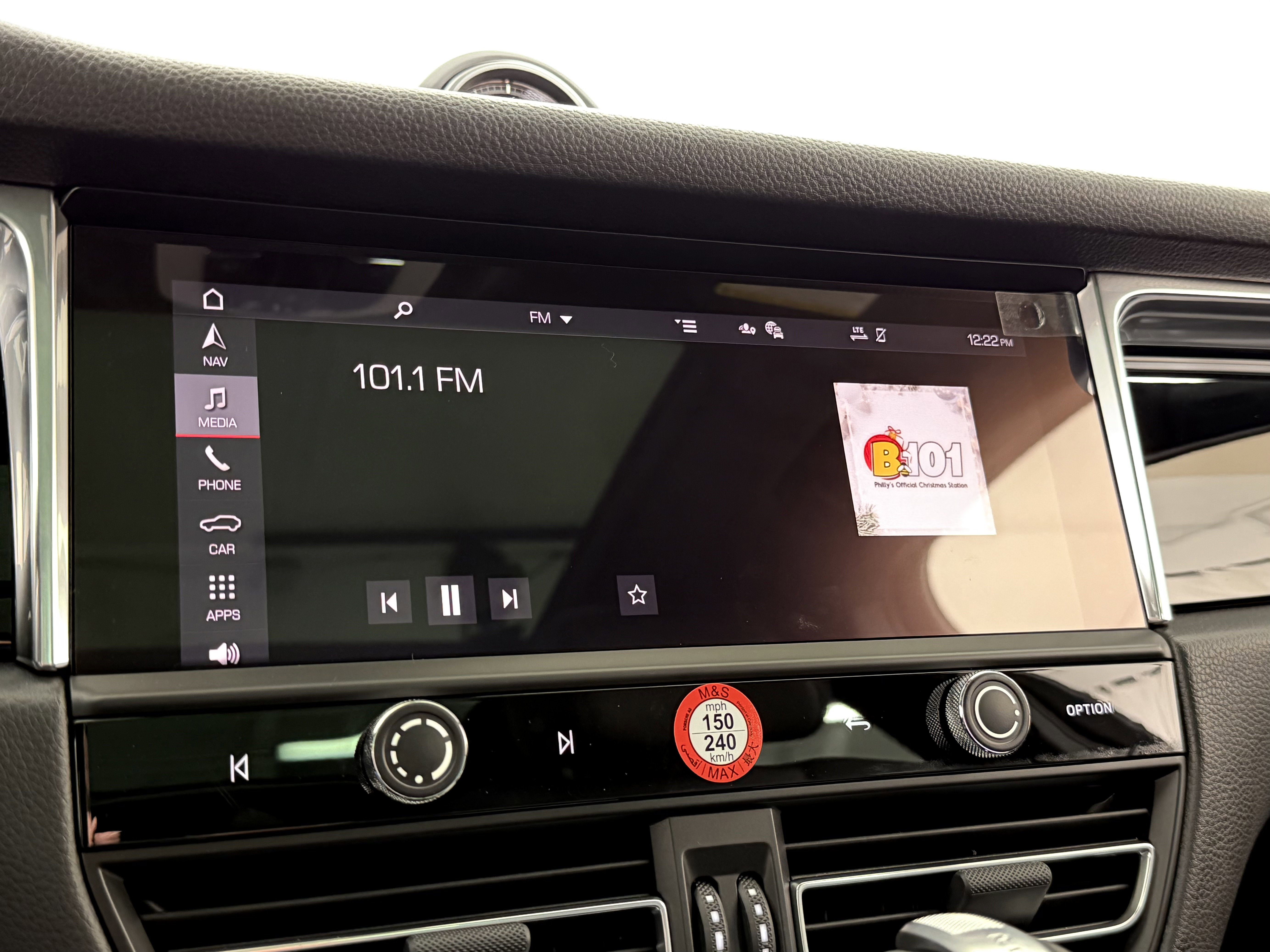 New 2026 Porsche Macan image 42