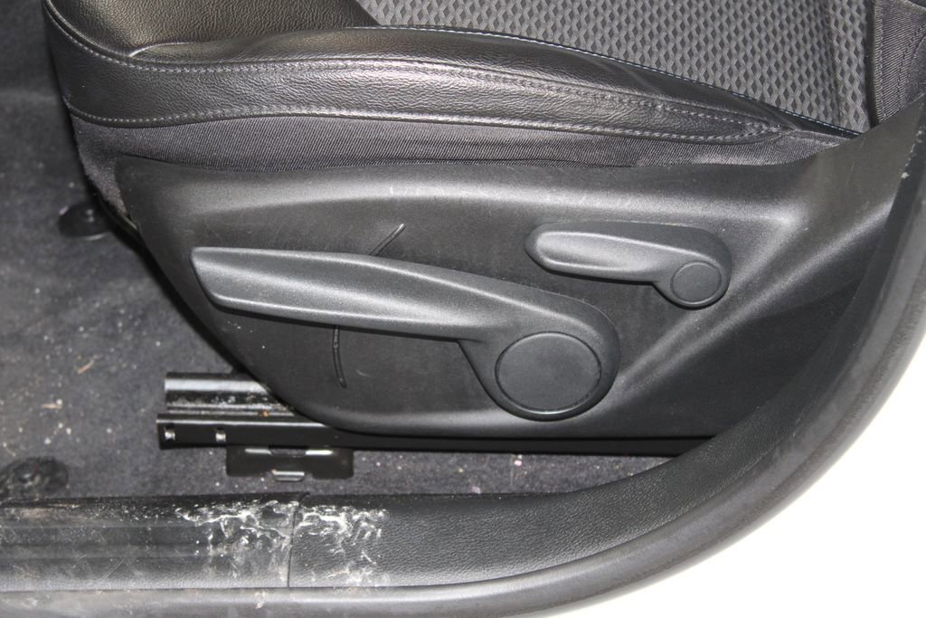 Used 2024 Jeep Compass Latitude image 14