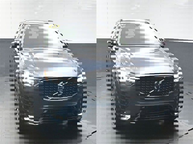 Certified 2023 Volvo XC60 B5 Ultimate image 3