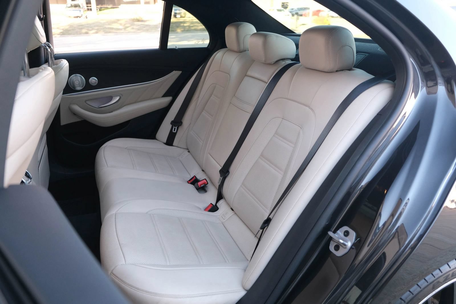 Used 2021 Mercedes-Benz E 53 AMG 4MATIC Sedan w/ Exterior Lighting Package image 26