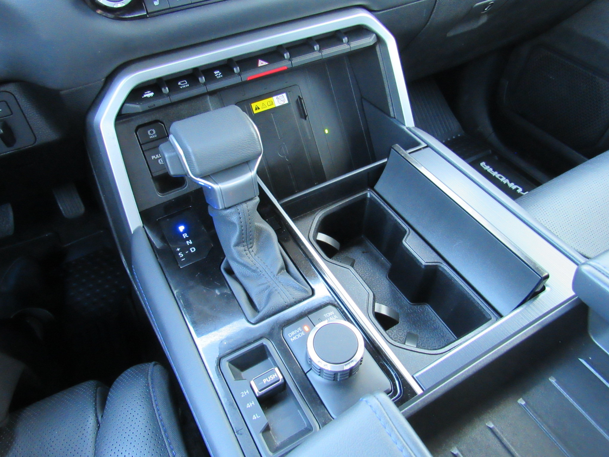 Used 2023 Toyota Tundra Platinum AWD/4WD image 24