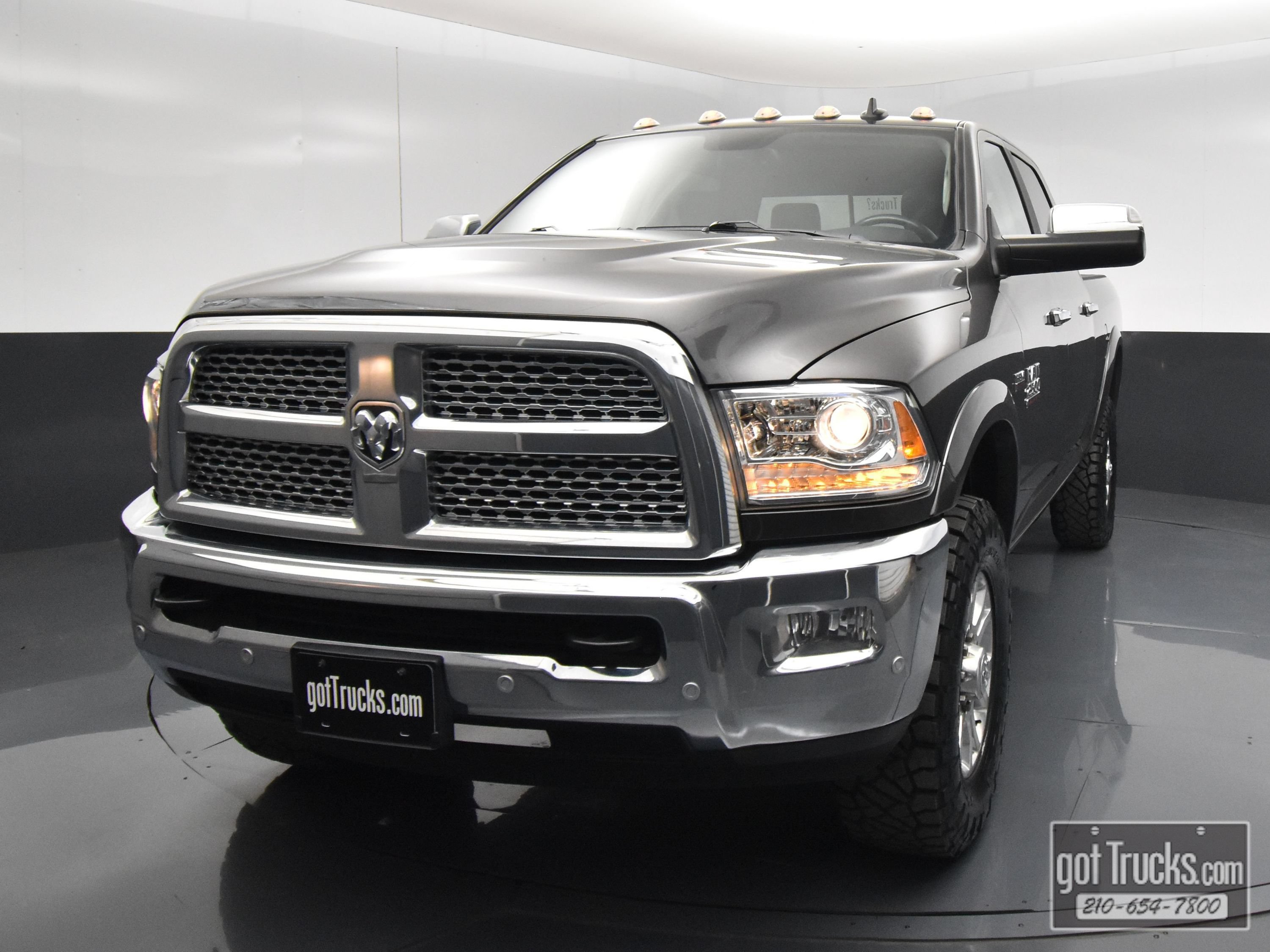 Used 2018 RAM 2500 Laramie w/ Snow Chief Group AWD/4WD image 50