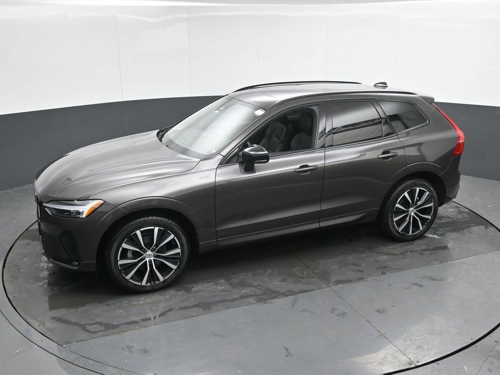 Certified 2023 Volvo XC60 B5 Plus w/ Climate Package AWD/4WD image 26