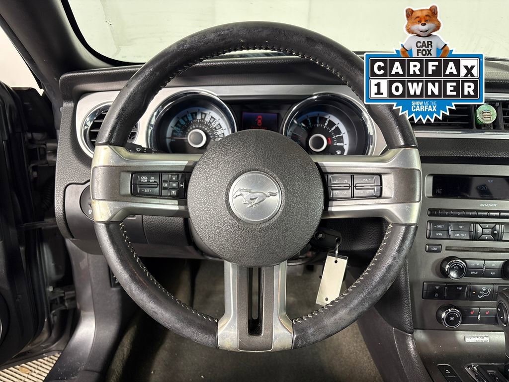 Used 2013 Ford Mustang Premium image 17