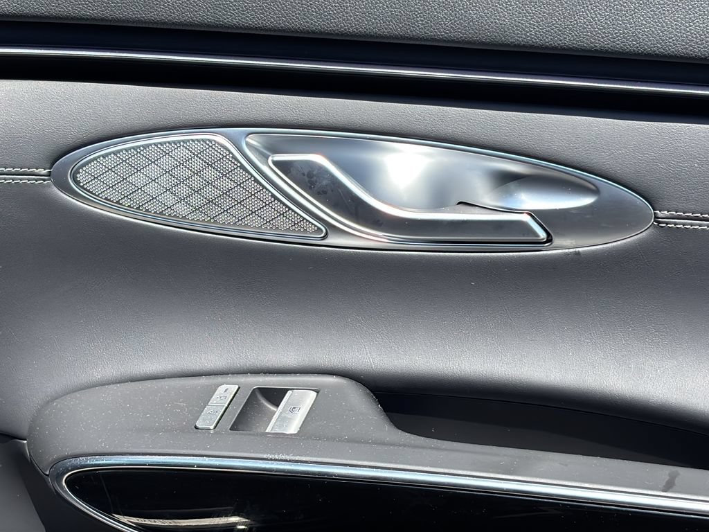 Certified 2026 Genesis GV70 2.5T AWD/4WD image 34