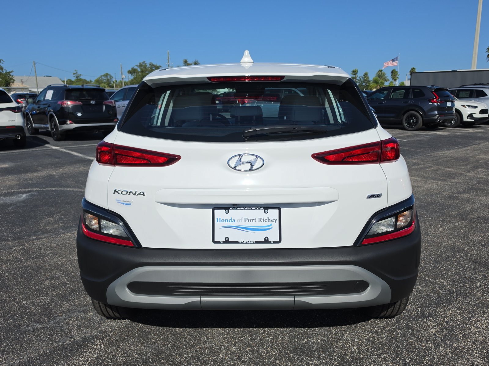 Used 2023 Hyundai Kona SE AWD/4WD image 5