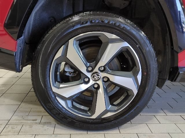 Used 2023 Toyota RAV4 SE w/ Weather & Moonroof Package AWD/4WD image 29