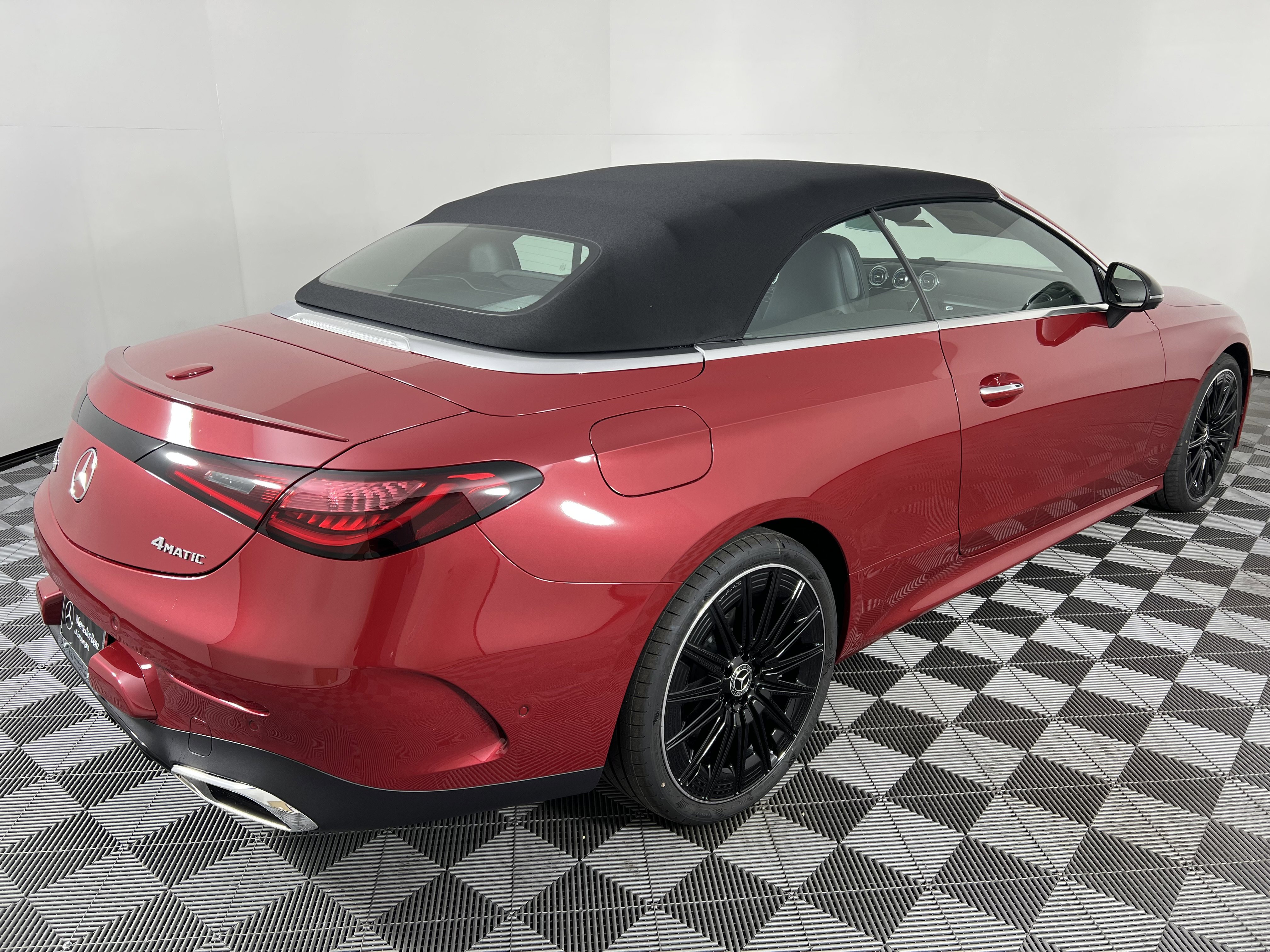 New 2026 Mercedes-Benz CLE 450 4MATIC Cabriolet image 18