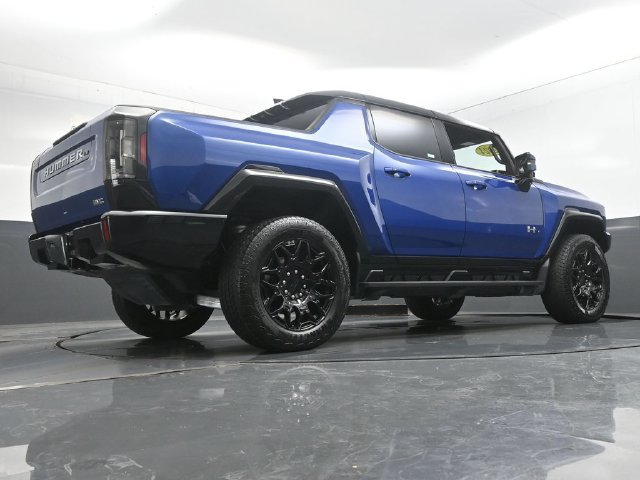 Used 2024 GMC Hummer EV 2X w/ LPO, Illumination Package AWD/4WD image 35