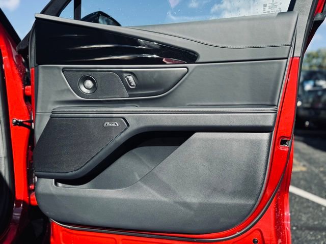 New 2026 Lincoln Nautilus Reserve w/ Jet Appearance Package image 13