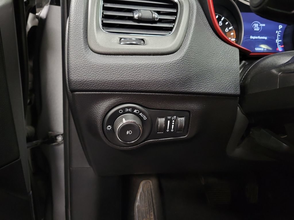 Used 2019 Jeep Compass Trailhawk w/ Leather Interior Group AWD/4WD image 25