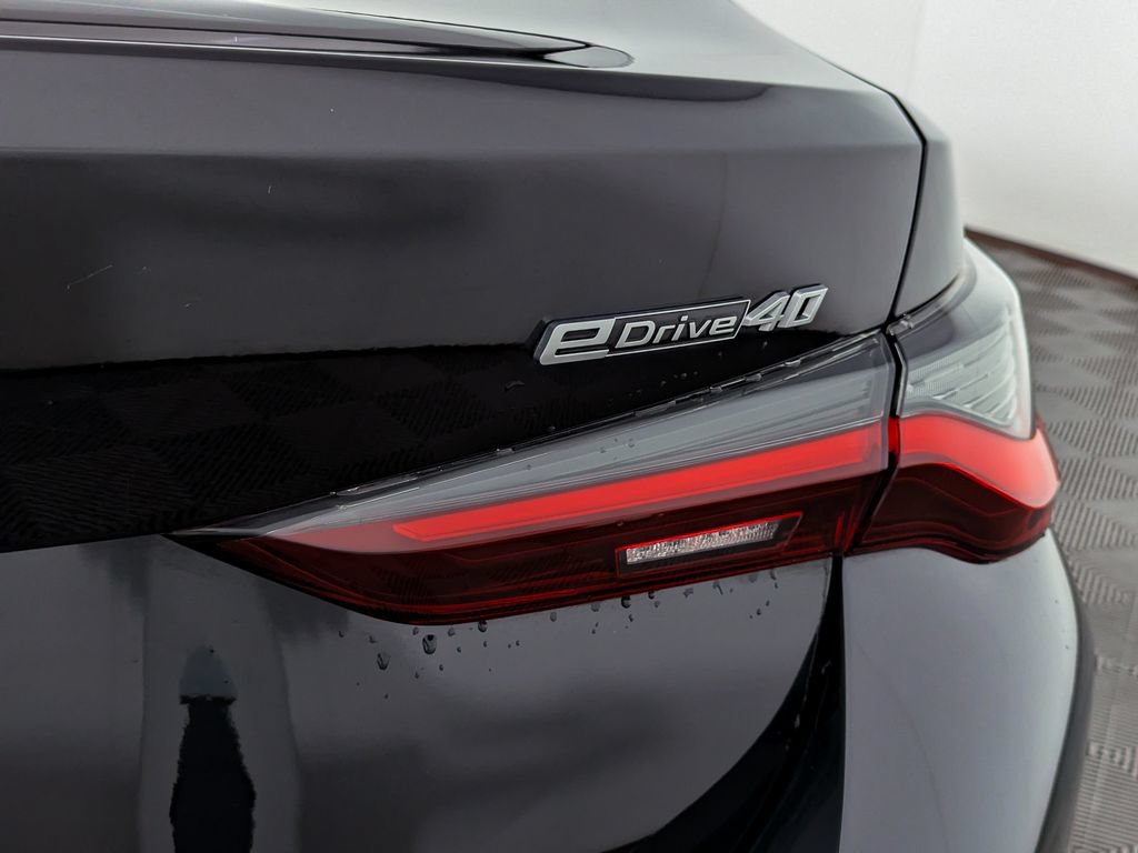 Used 2023 BMW i4 eDrive40 w/ Premium Package RWD image 14