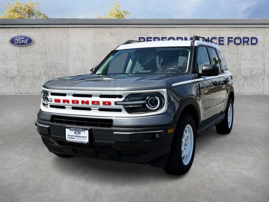 Used 2023 Ford Bronco Sport Heritage w/ Heritage Convenience Package AWD/4WD image 2