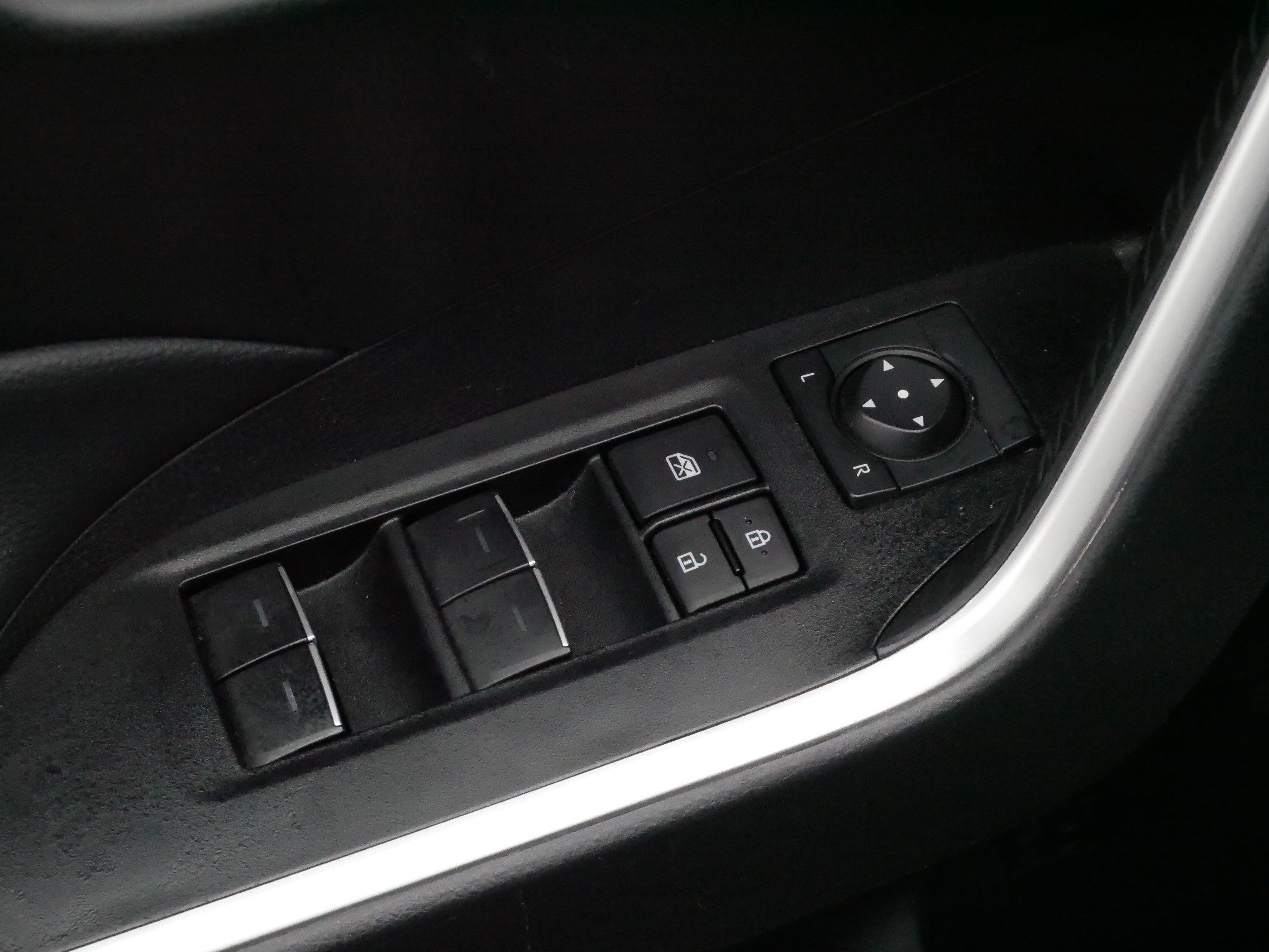 Certified 2024 Toyota RAV4 XLE w/ Weather Package AWD/4WD image 19