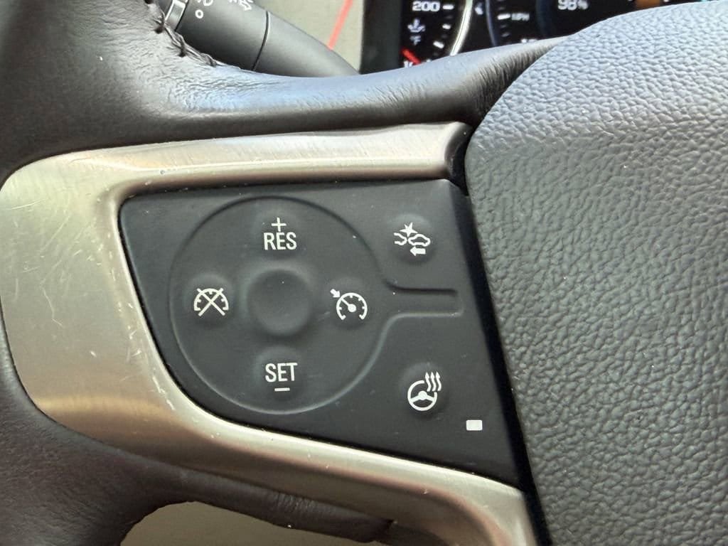 Used 2019 GMC Acadia Denali w/ Technology Package FWD image 32