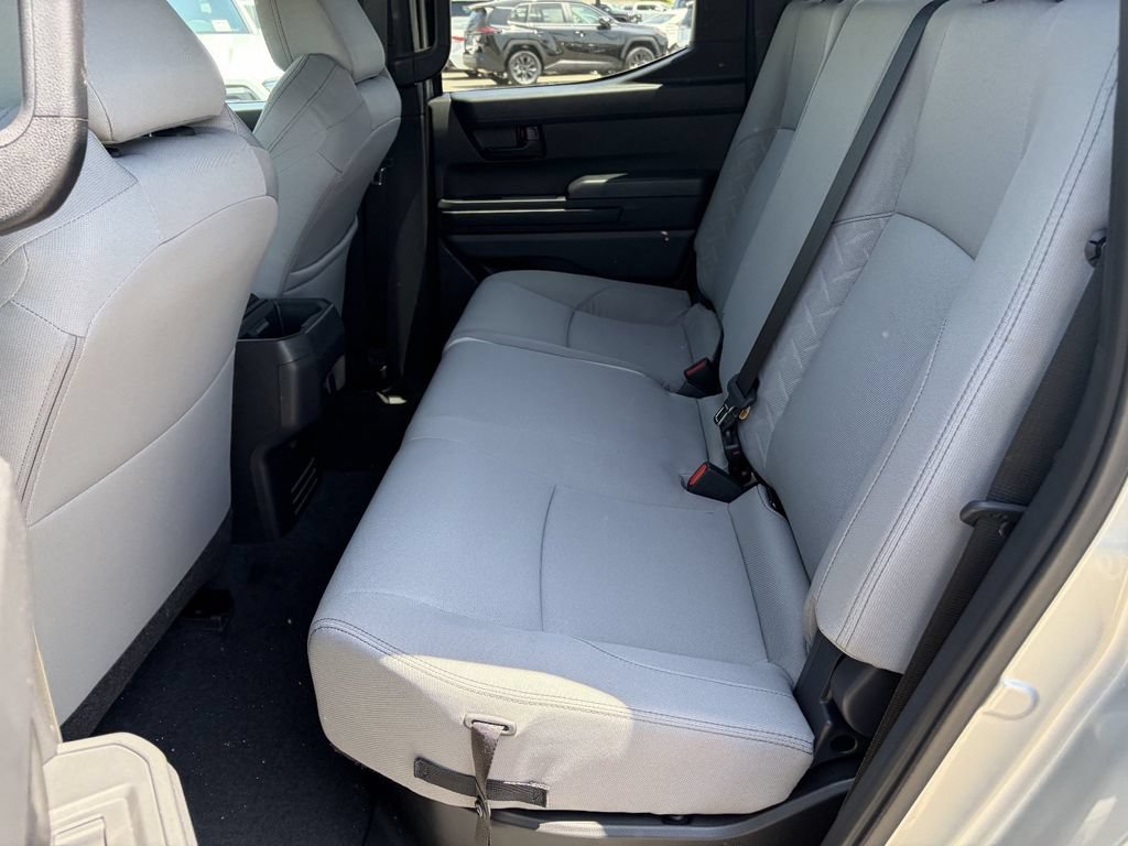 Certified 2025 Toyota Tacoma SR5 AWD/4WD image 21