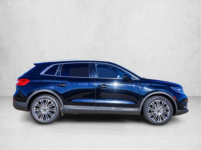 Used 2016 Lincoln MKX Reserve w/ Climate Package AWD/4WD image 4