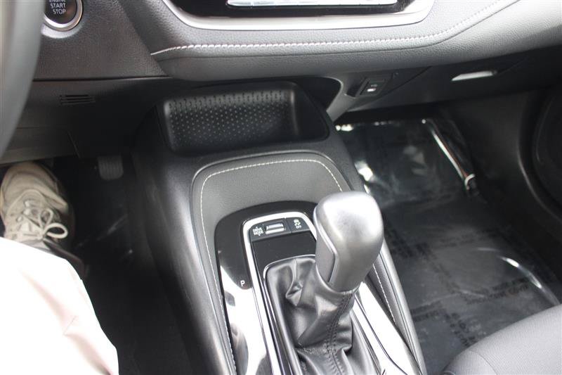 Used 2025 Toyota Corolla SE FWD image 14