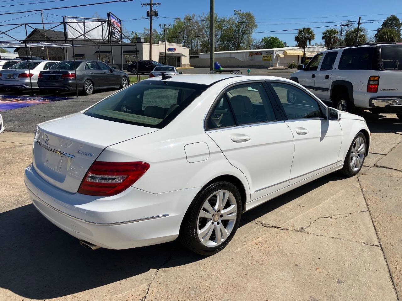 Used 2013 Mercedes-Benz C 300 4MATIC Sedan image 6