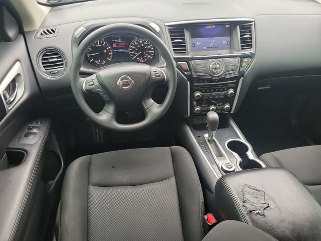 Used 2019 Nissan Pathfinder S AWD/4WD image 25
