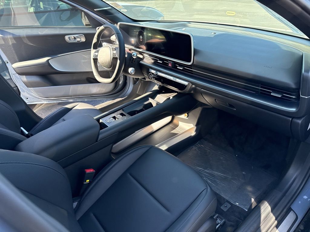 New 2025 Hyundai Ioniq 6 Limited image 16