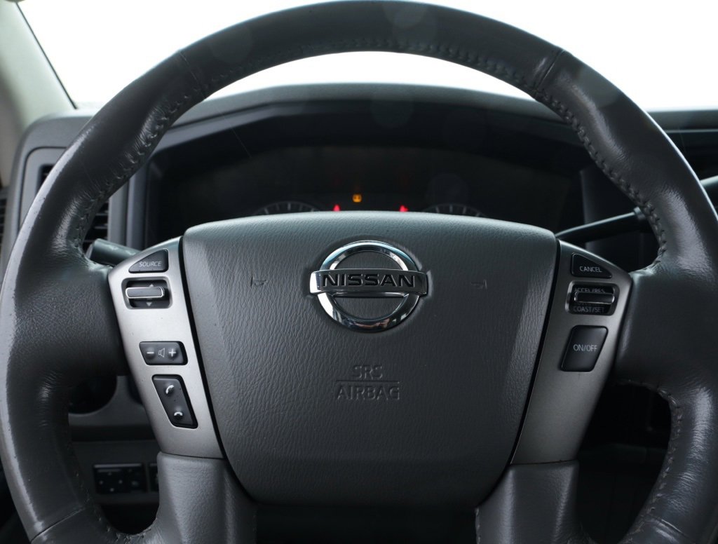 Used 2016 Nissan NV 3500 SL image 27