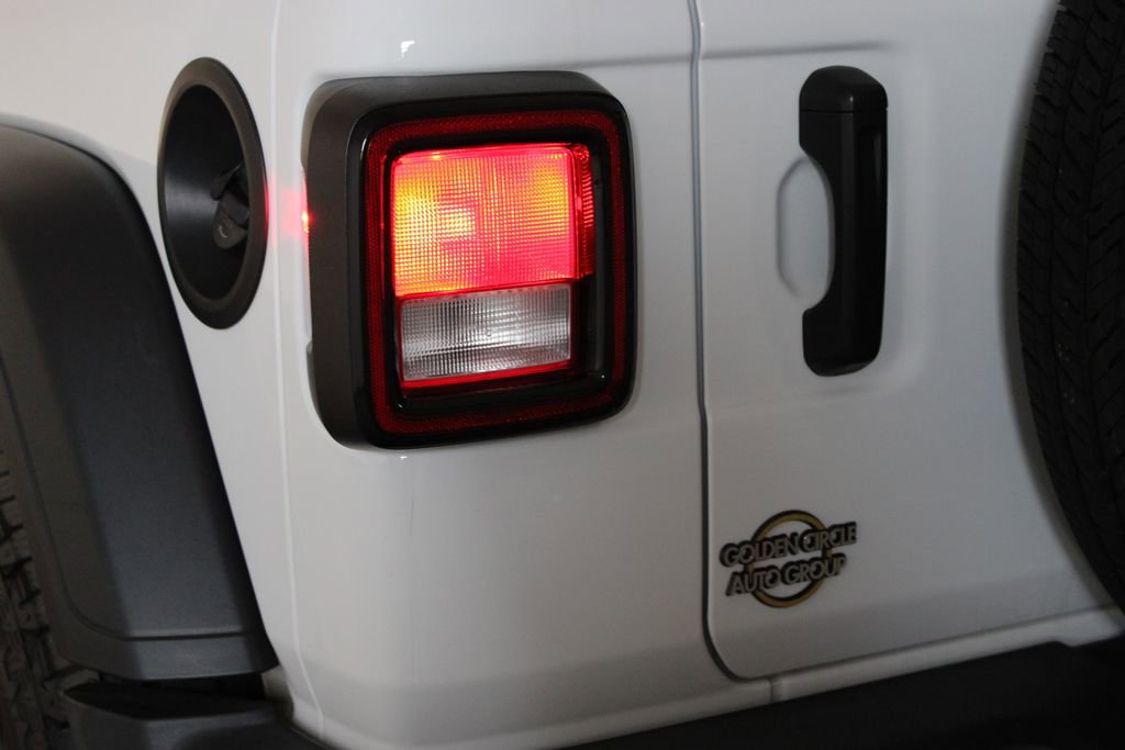 Used 2024 Jeep Wrangler Sport S image 52