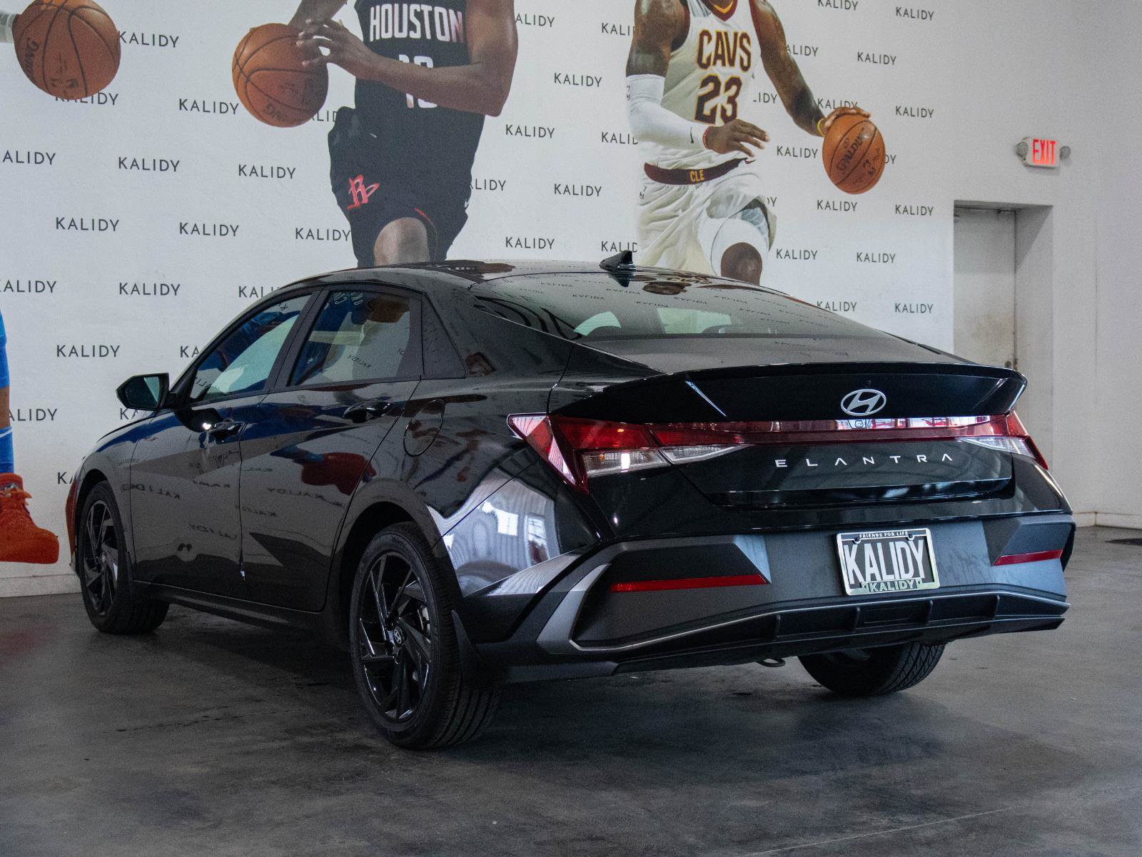 Used 2026 Hyundai Elantra Sport FWD image 21