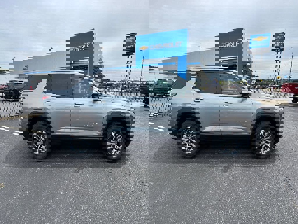 New 2026 Chevrolet Equinox LT image 5