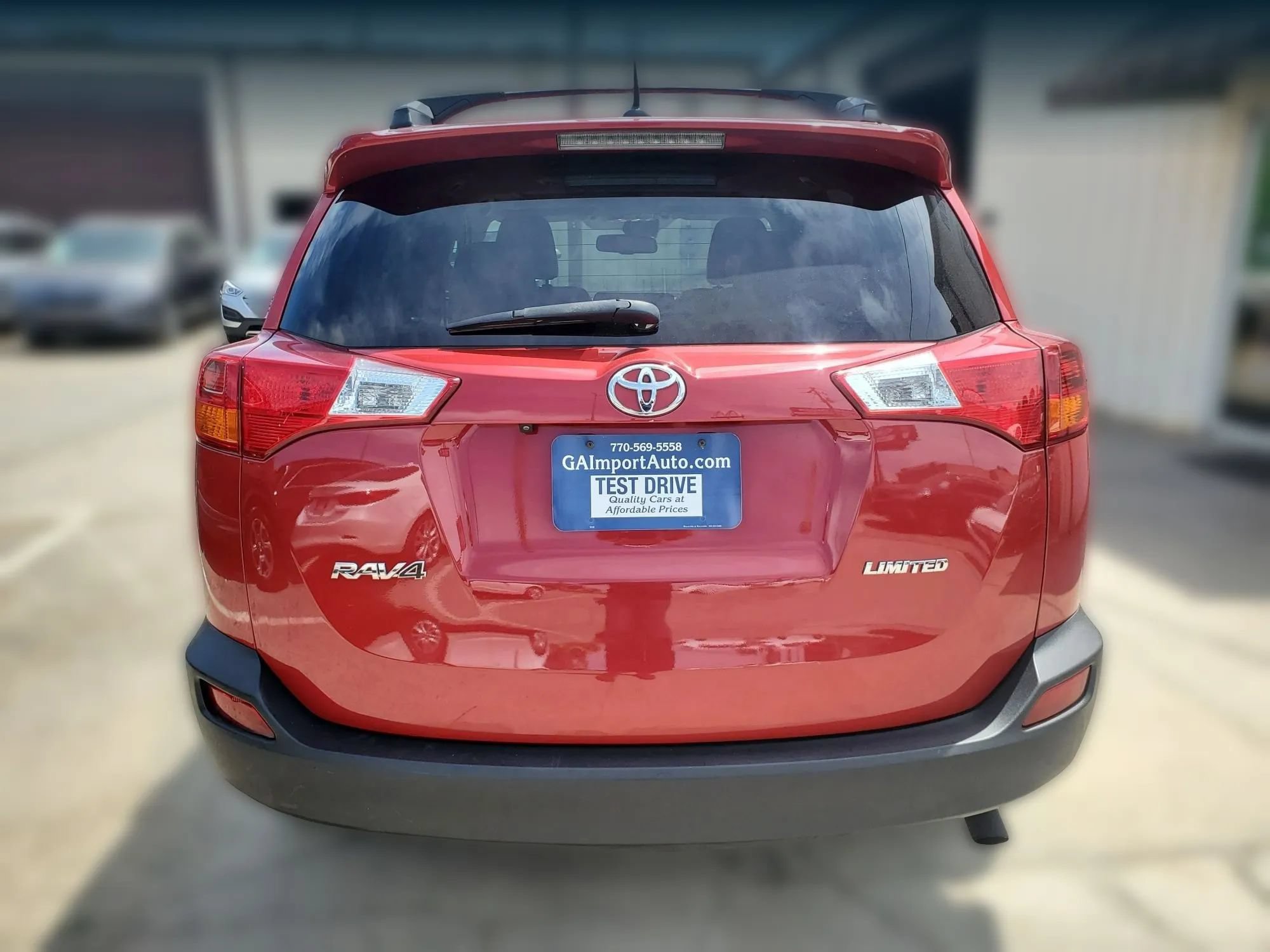 Used 2015 Toyota RAV4 Limited w/ Technology Package FWD image 10