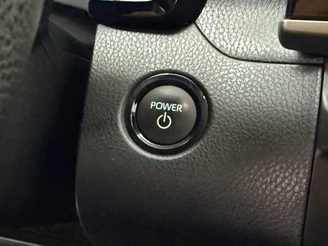 Used 2025 Toyota Camry LE FWD image 15