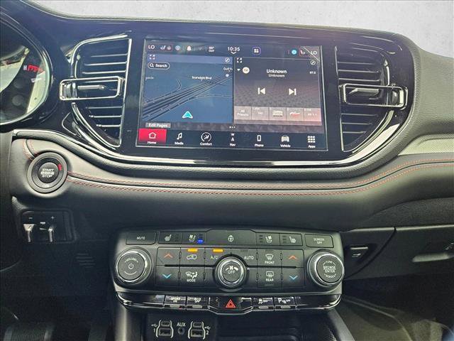 Used 2023 Dodge Durango R/T RWD image 15