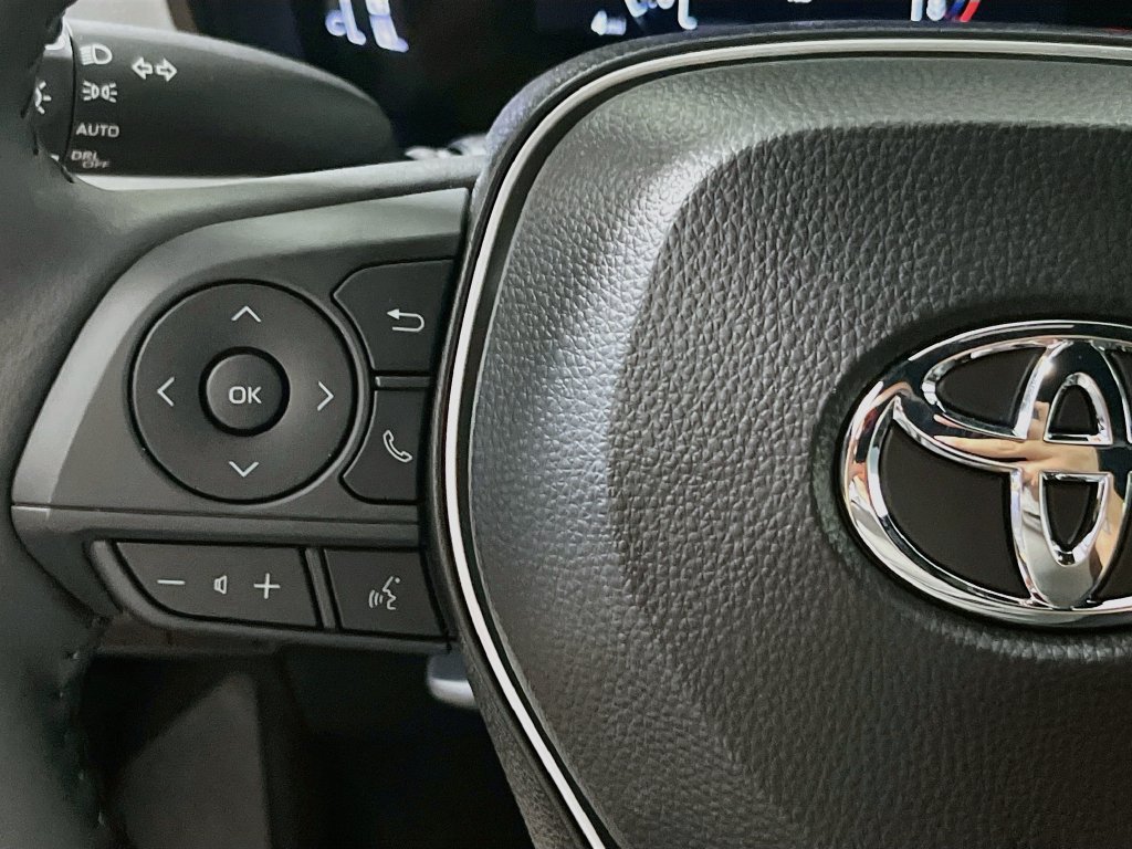 New 2027 Toyota Corolla SE FWD image 16