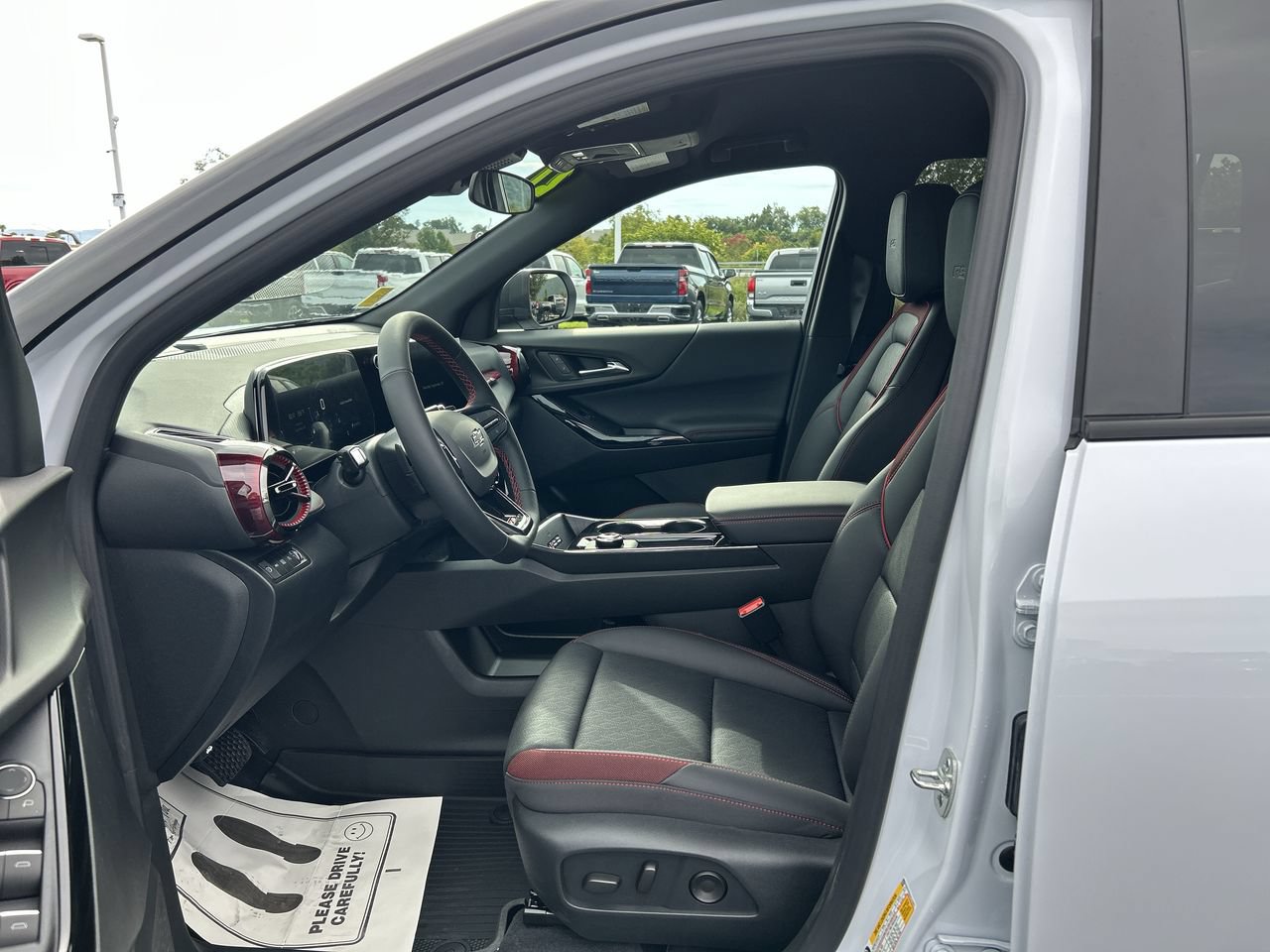 New 2027 Chevrolet Equinox RS w/ Convenience Package III AWD/4WD image 23