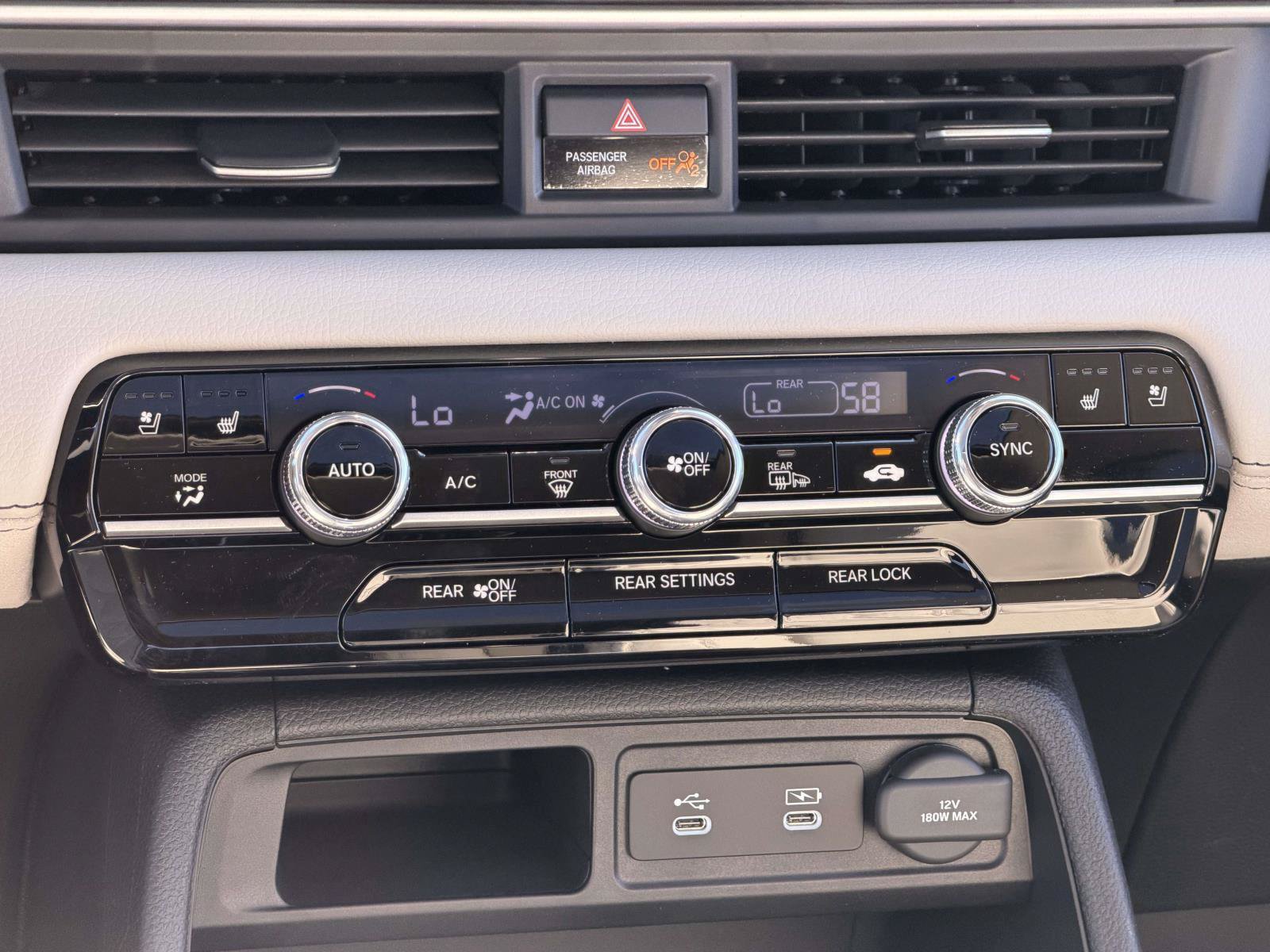 New 2026 Honda Pilot Elite image 14